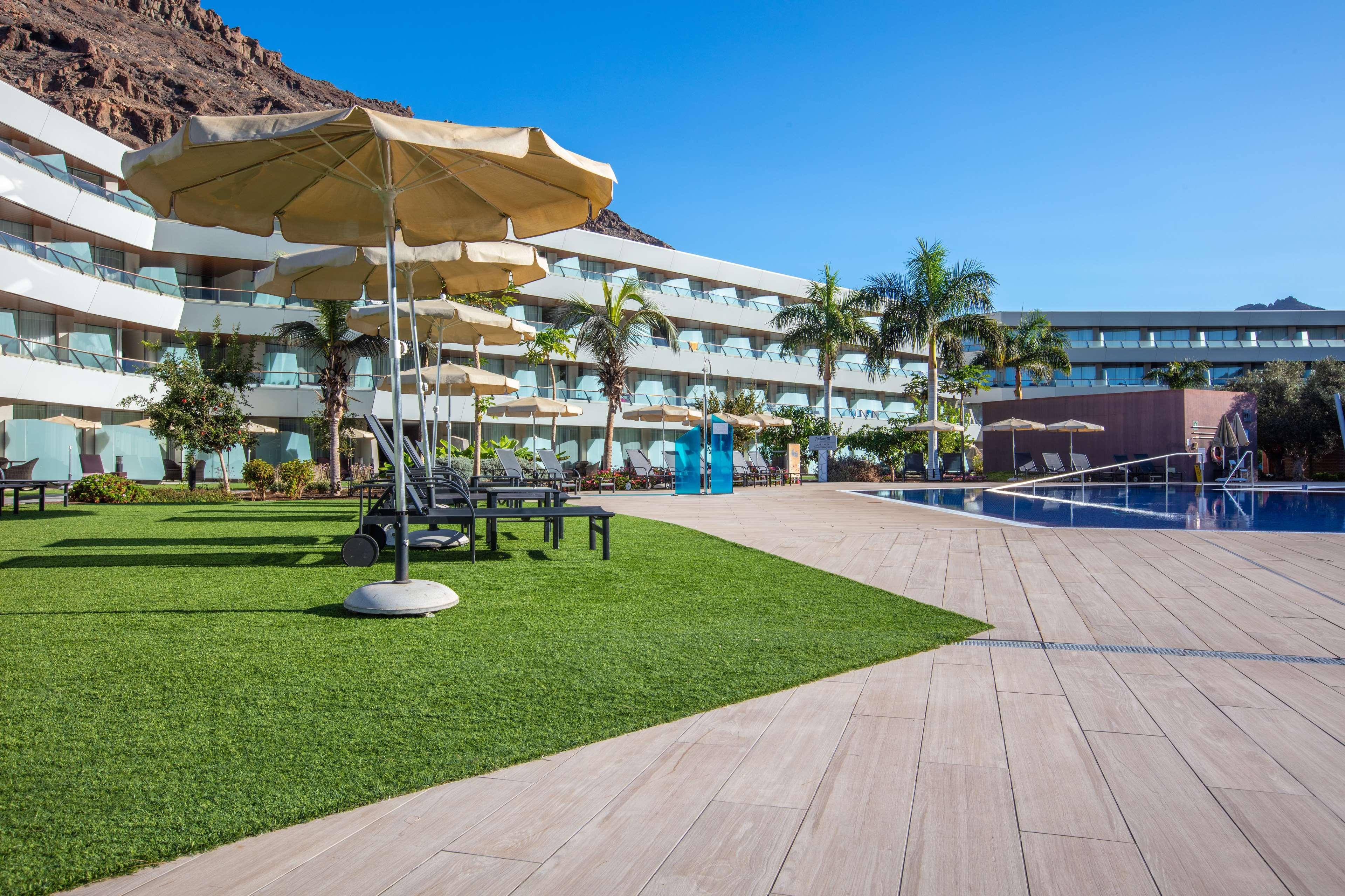 Radisson Blu Resort & Spa, Gran Canaria Mogan Puerto De Mogan Ngoại thất bức ảnh